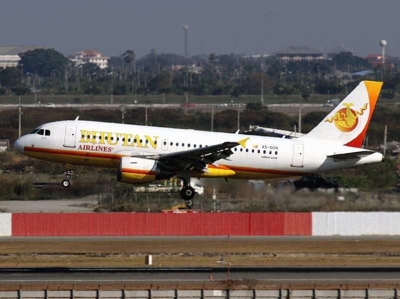 A319 A5-DOR