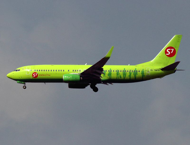Boeing 737-800(WL) RA-73672