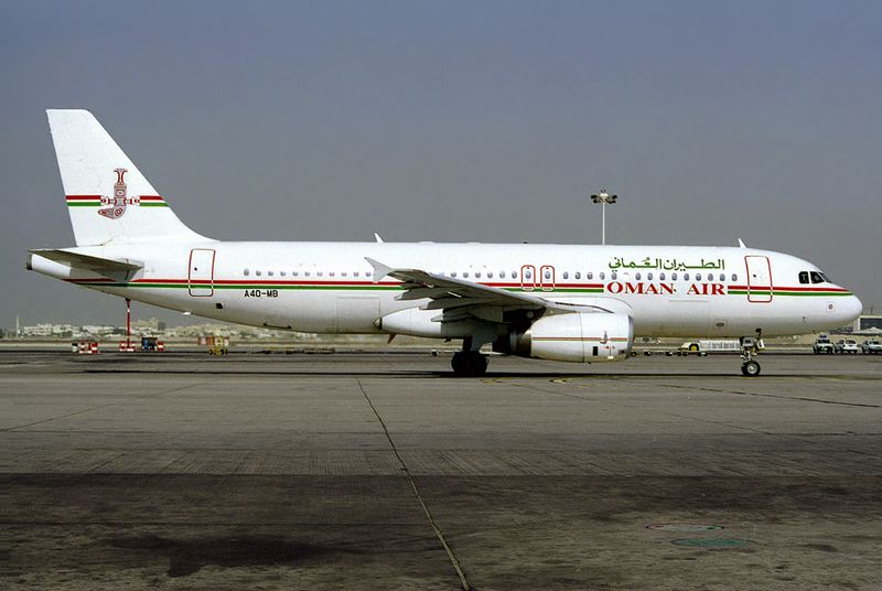 A40-MB (DXB 1998) FBFB.jpg