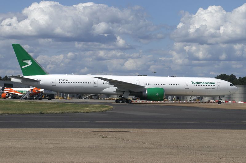 EZ-A781 (LGW 07-24) FBFB3.jpg