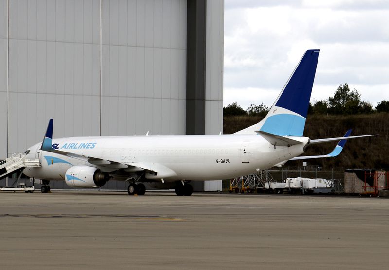 G-OHJK (LGW 08-24) FBFB.jpg