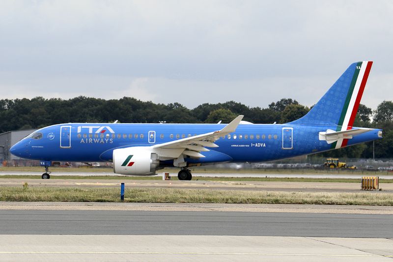 I-ADVA (LGW 04-09-24) FBFB.jpg