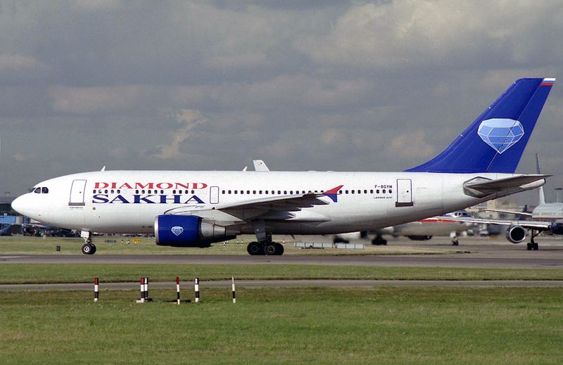 F-OGYM (LHR 98) fbfb.jpg