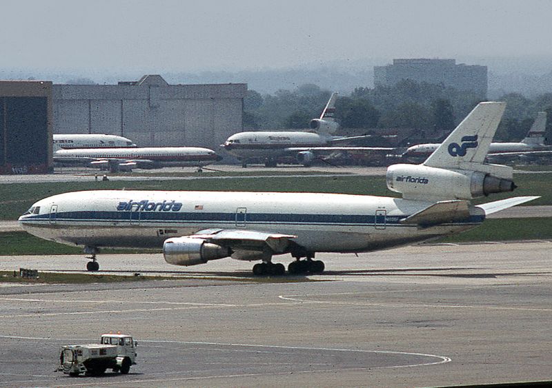 N1034F (LGW) MJ fbfb.jpg