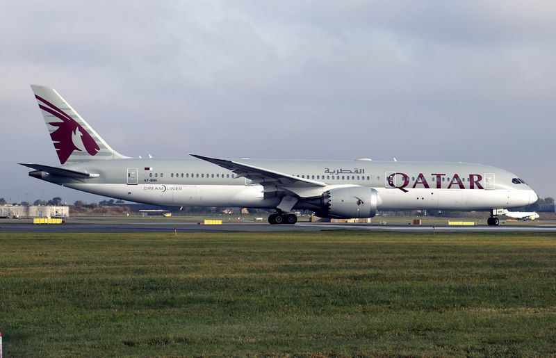 B787-9 A7-BHH 