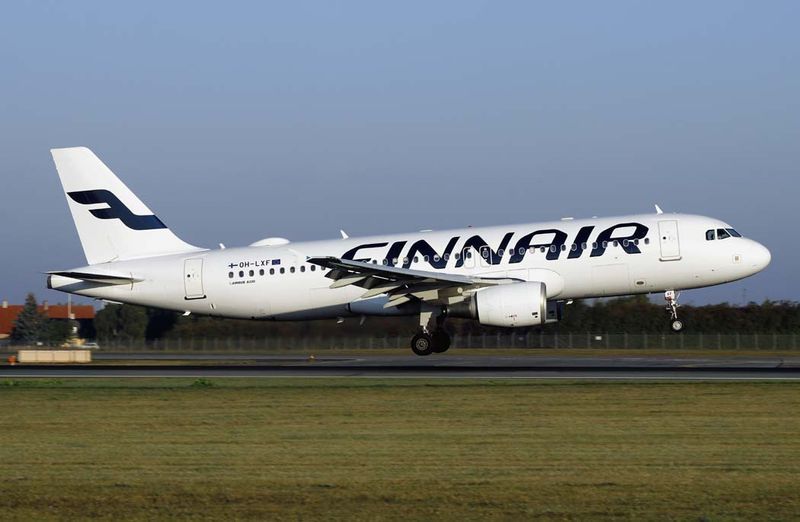 A320-200 OH-LXF