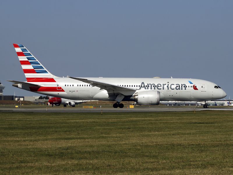 B787-8 N813AN