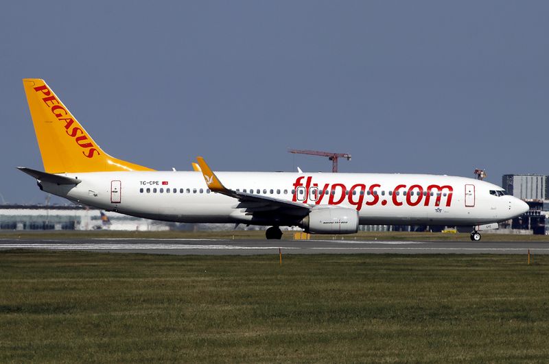 B737-800 TC-CPE
