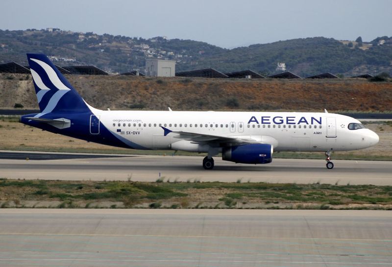 Airbus A320-200 SX-DVV 