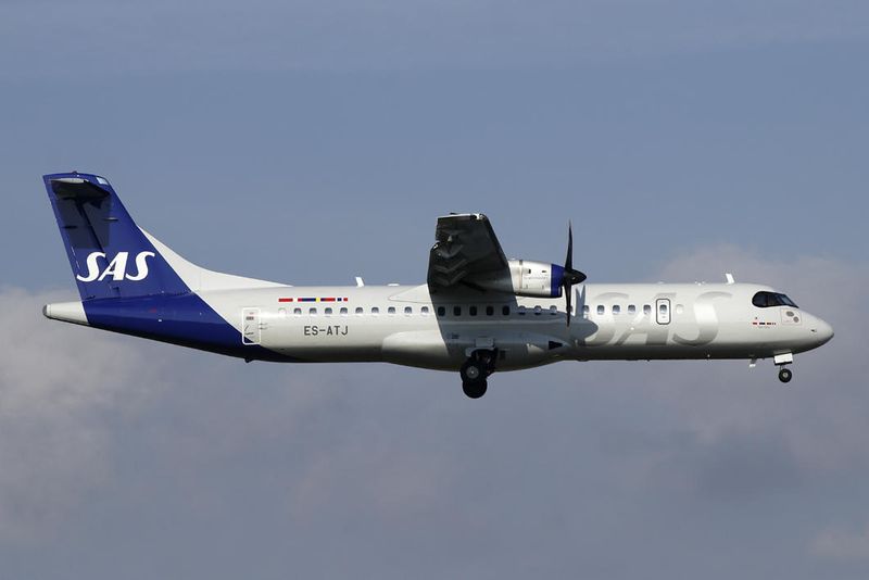 ATR72 ES-ATJ 