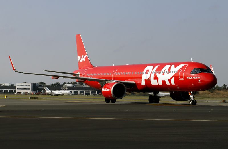 Airbus 321N TF-AEW 