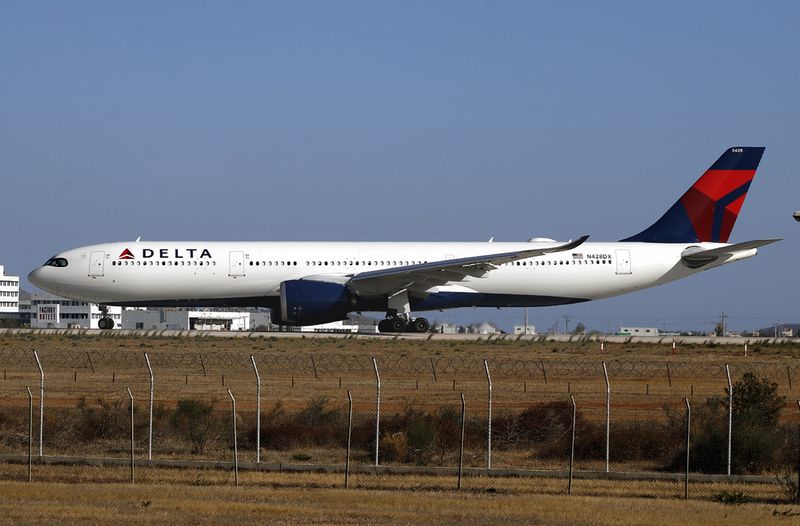 Airbus A330-941 N428DX
