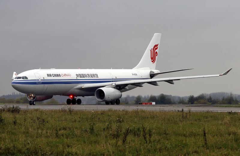 Airbus A330-243(P2F) B-6091