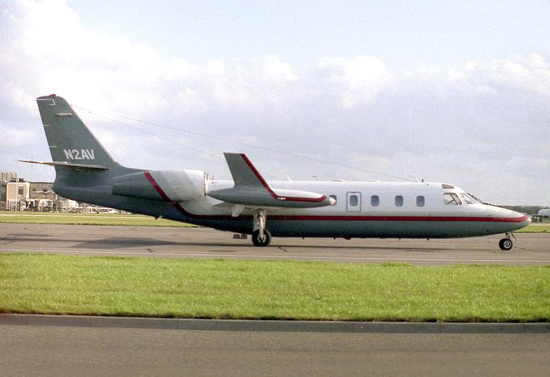 N2AV (LGW) FBFB.jpg