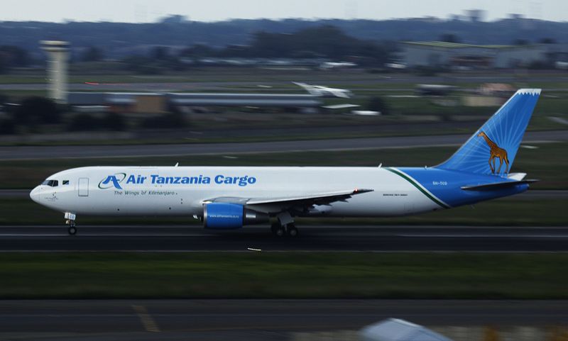 Departs Runway 03L at dusk
Panning motion!