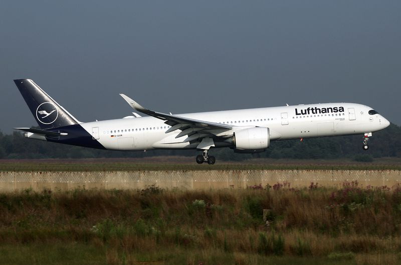 D-AIXM (JNB 01-25) FBFB.jpg