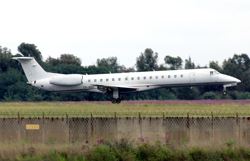 ZS-BBD (JNB 01-25) FBFB.jpg