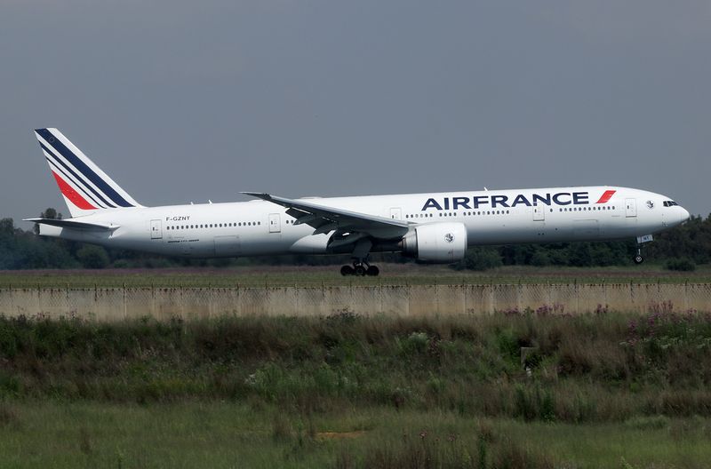 F-GZNT (JNB 19-01-25) fbfb.jpg