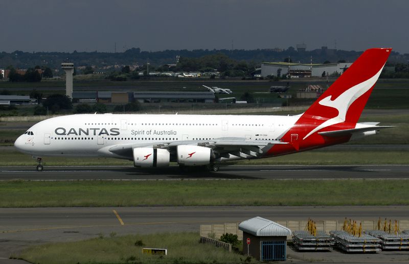VH-OQA (SYD -1-25) FBFB.jpg