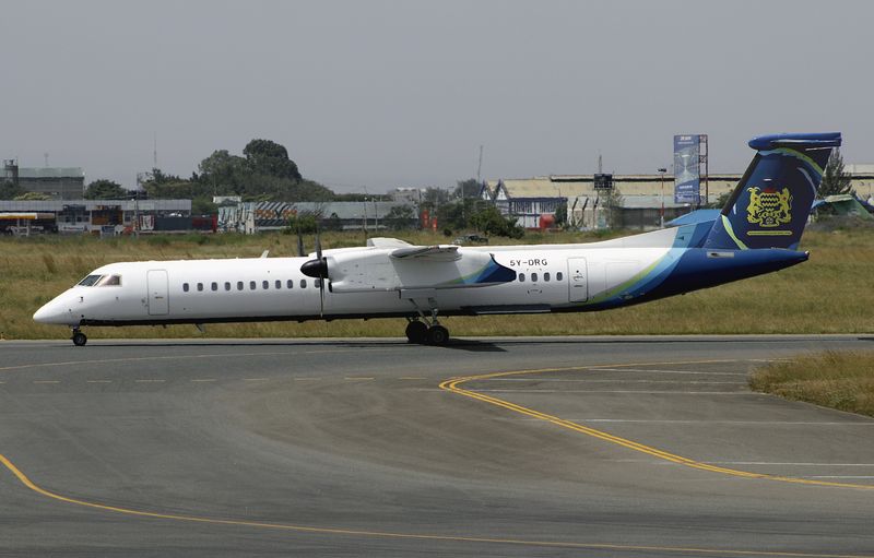 DHC Dash 8 Q-400 5Y-DRG 