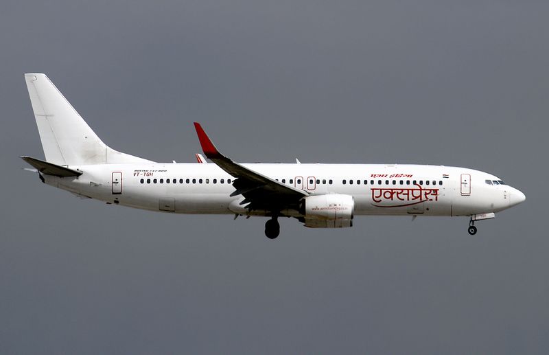 VT-TGH (DXB 08-01-25) FBFB.jpg