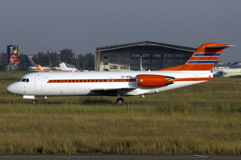 Fokker FK70 5Y-KBX 