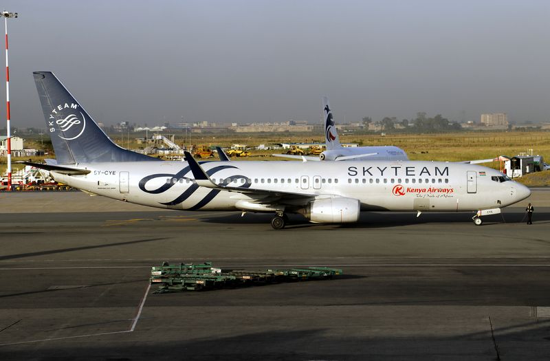 B737-800(WL) 5Y-CYE