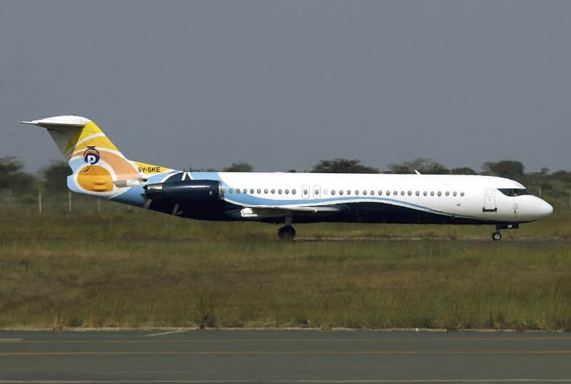 Fokker FK100 5Y-SKE 