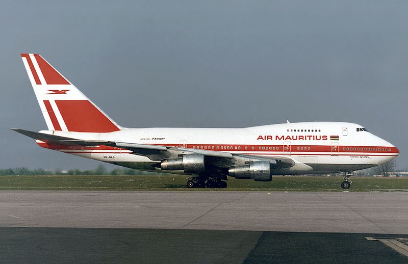 B747-SP 3B-NAQ