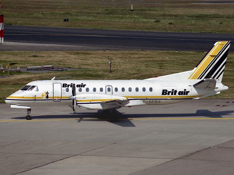 F-GFBZ (DUS 89) FB.jpg