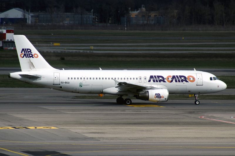 Airbus A320-200 SU-BUU