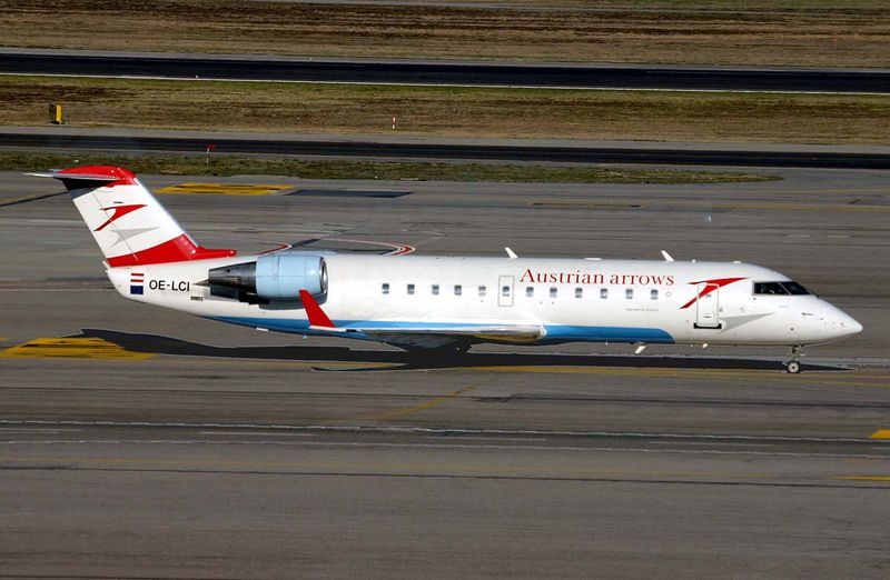 OE-LCI (MXP) FBFB.jpg