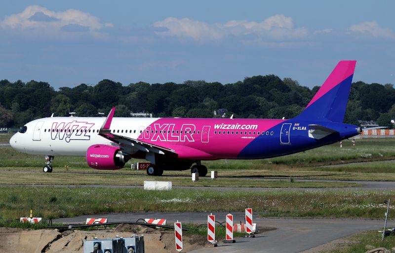 G-XLRA (XFW 20-05-25) FBFB.jpg