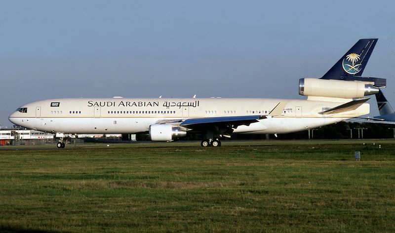 Douglas MD11 HZ-HM11