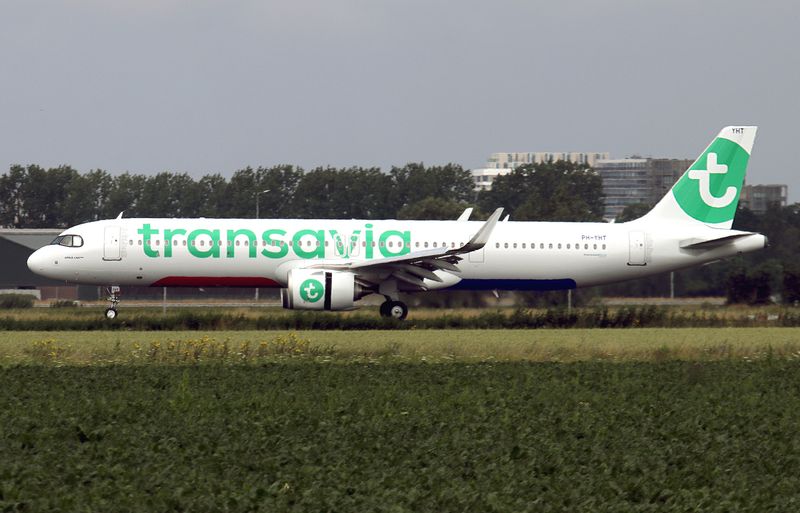 PH-YHT (AMS) FBFB.jpg