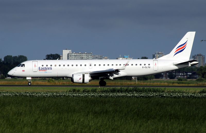 EMB-190LR G-CLYU 