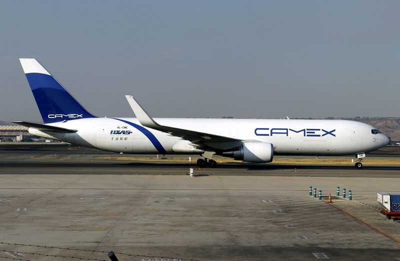4L-CME (MAD 07-25) FBFB.jpg