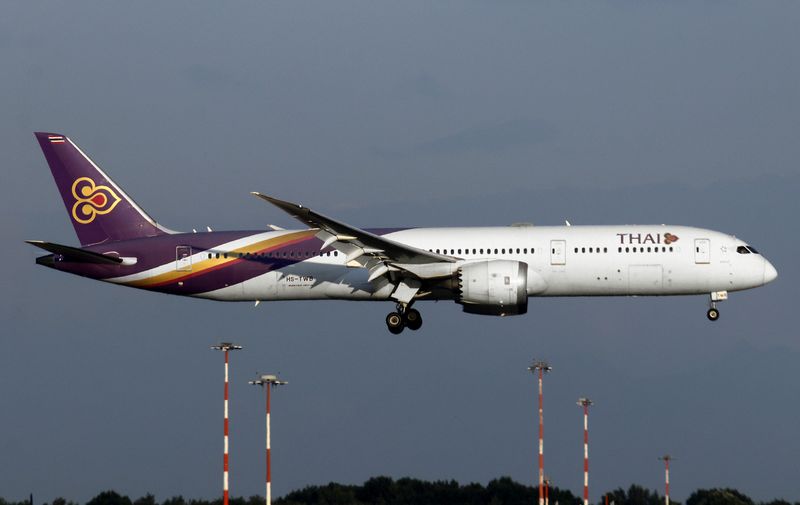 B787-9 HS-TWB