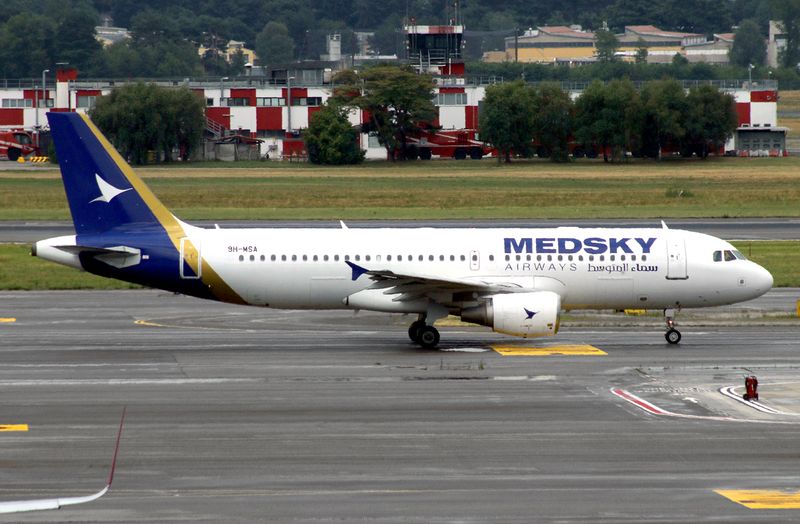 A320-200  