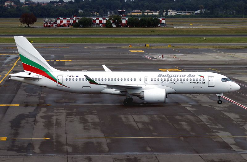 LZ-FRA (MXP 07-25) FBFB.jpg