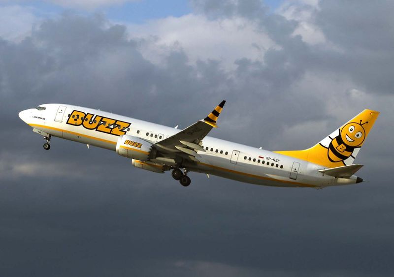 B737 MAX-8 SP-RZE 
