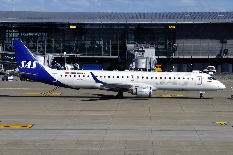 Emb-190/Emb-195