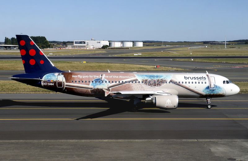 A320-200 OO-SNM