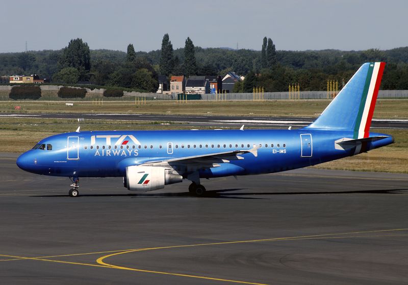 A319-100 EI-IMS