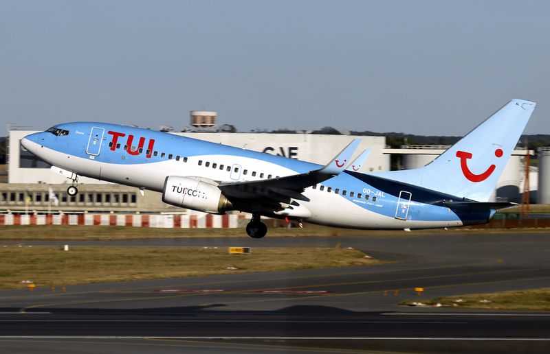 B737-700(WL) OO-JAL 