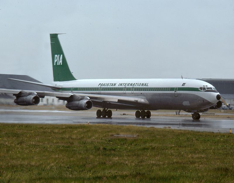 AP--AXA (LHR 75) CG FBFB.jpg