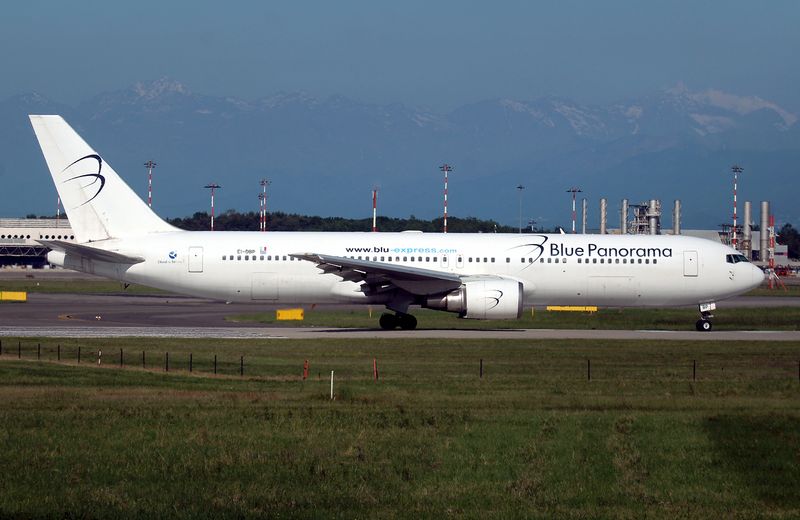 B767-300 EI-DBP