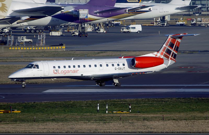 Deps 27L at LHR as seen from Premier Inn T4