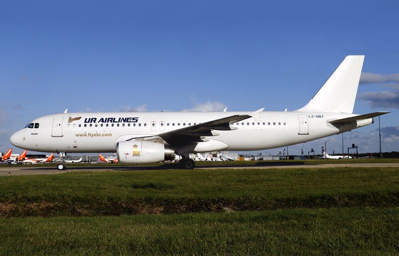 A320-200  