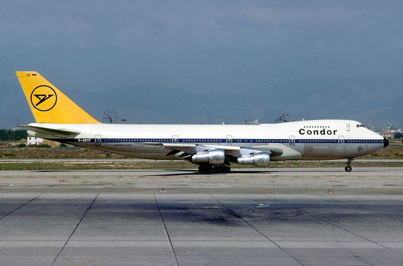 B747-130 D-ABYF